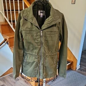 👚Old Navy Utility Jacket in Army Green